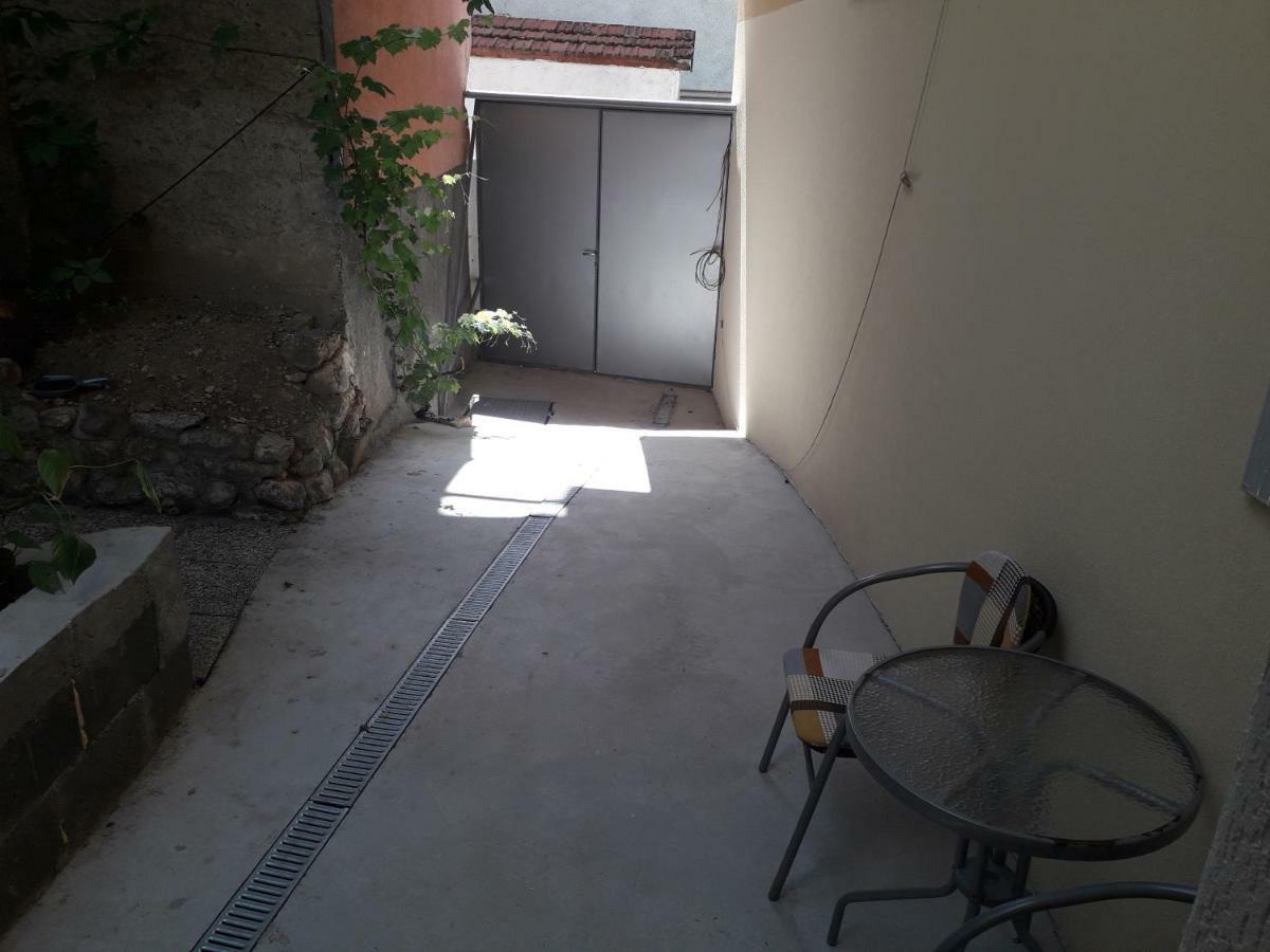 Mahala Apartments - Free Garage Sarajevo Exterior photo